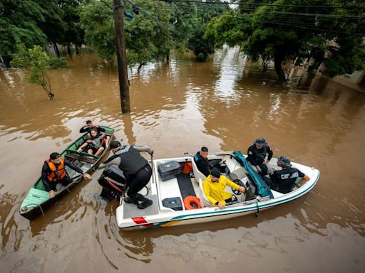 Floods in Brazil spark conspiracy theories over the cause, including toxic jet vapor trails and antennas in Alaska