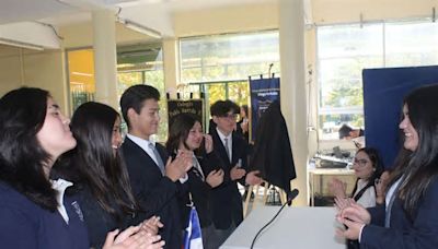 Realizan cambio de mando en centro de alumnos del Liceo Técnico José Victorino Lastarria