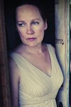 Iris DeMent