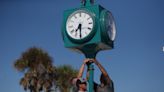 Fort Myers Beach buzzing about the return of the beloved Times Square Clock