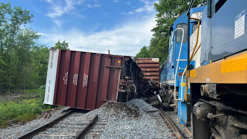 Train derailment causes fuel leak in Mattawamkeag area