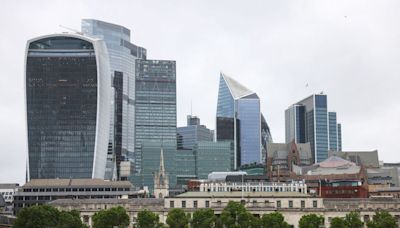 Activist Investors Have a Simple Message for London Firms: List Elsewhere