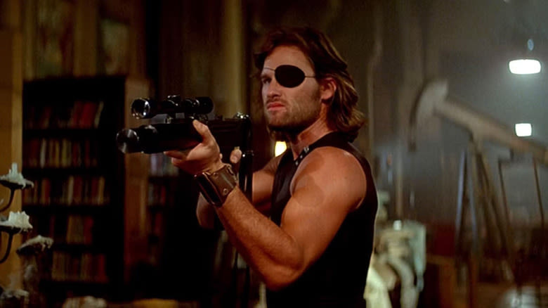 Kurt Russell Knows Why Escape From New York Cut This Headless Cat Scene - SlashFilm