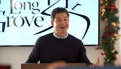 Mario Lopez raves about suburban Long Grove after filming holiday movie