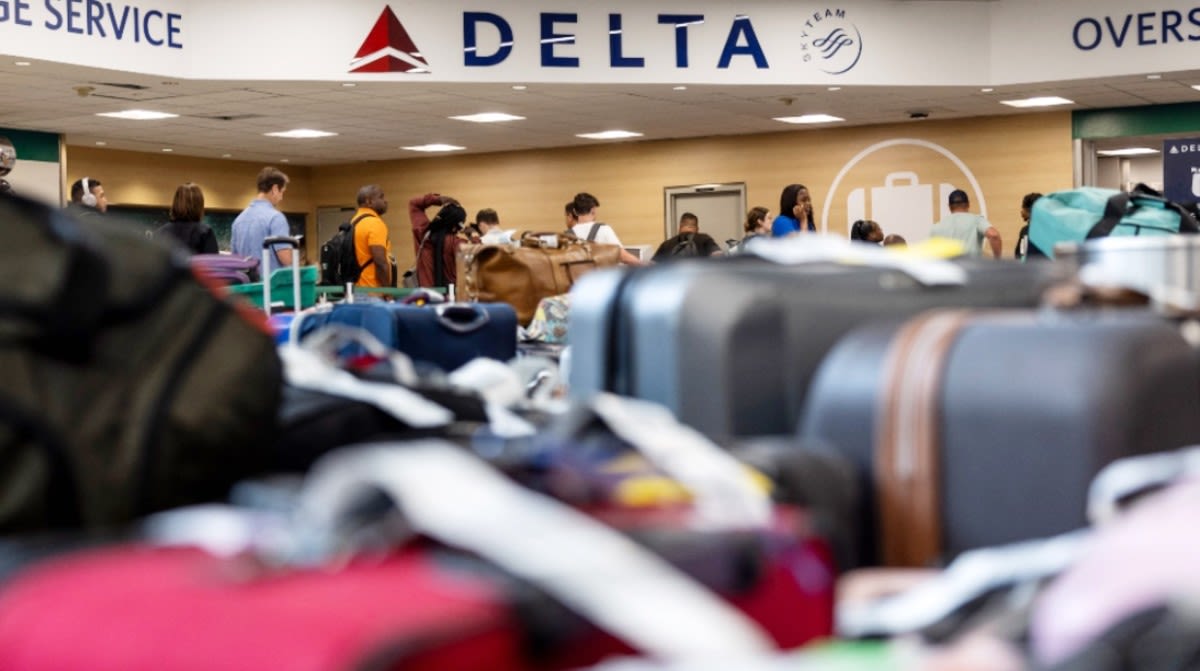 Disgruntled Delta Passengers Enact Creative Revenge After Losing Thousands on Delayed Flights