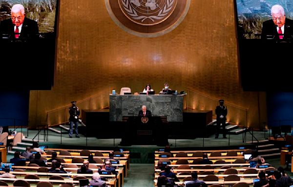 UN Assembly approves granting Palestine new rights, revives membership bid