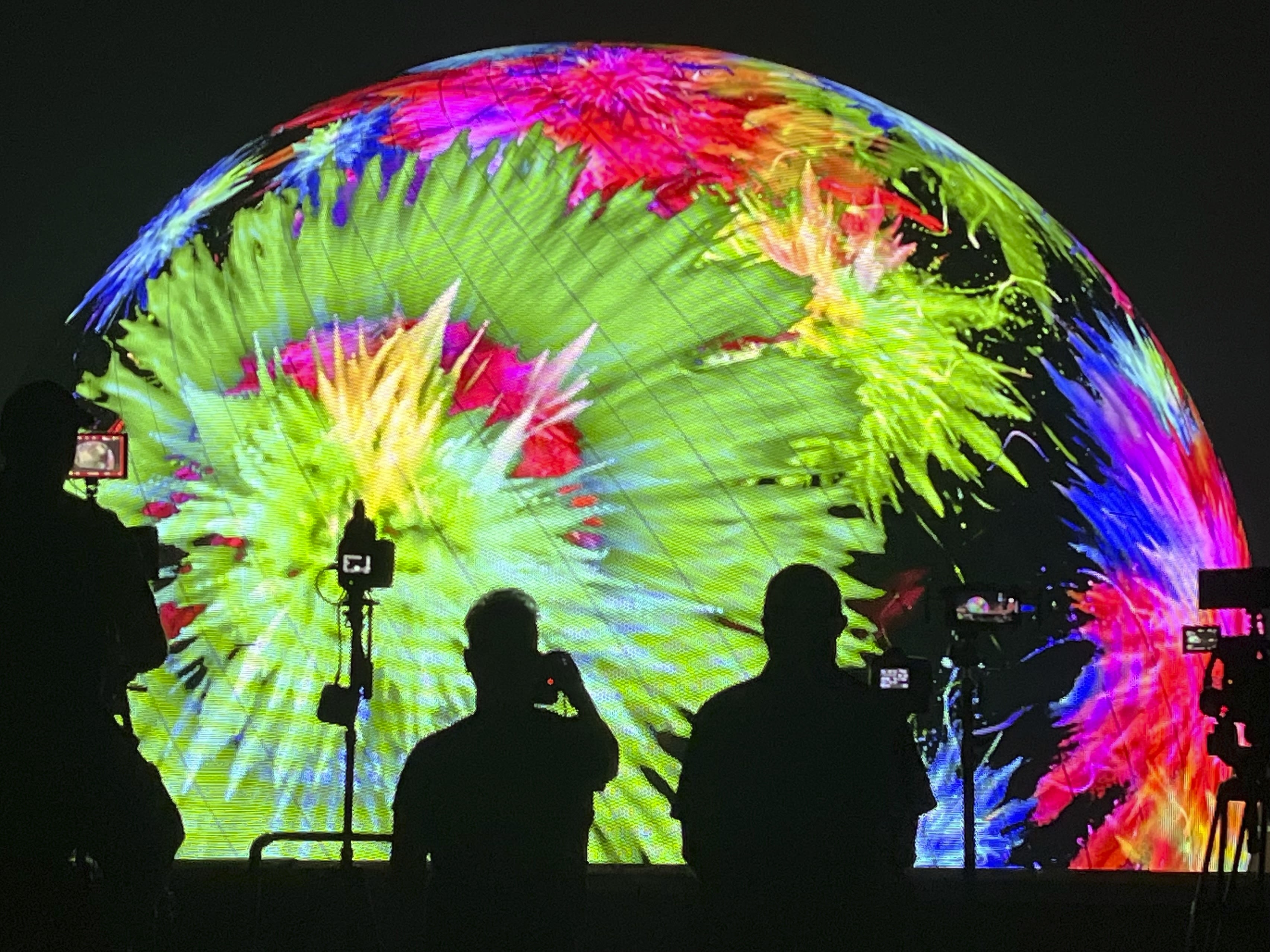 Sphere dazzles Fourth of July crowds for a 2nd year — WATCH LIVE