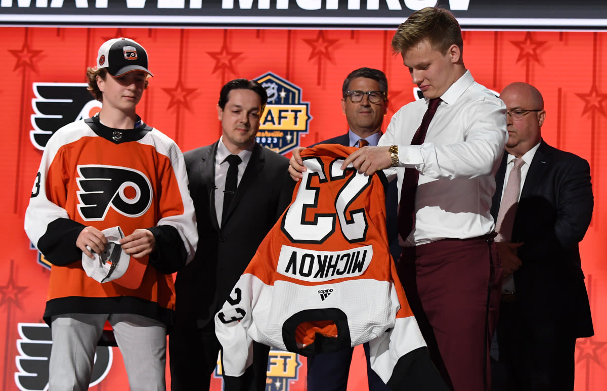 Around the League: What Does Michkov's Arrival Tell Us about the Draft and the Flyers?