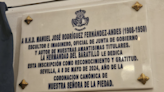 Así es la placa que ha dedicado el Baratillo a Fernández-Andes en su capilla