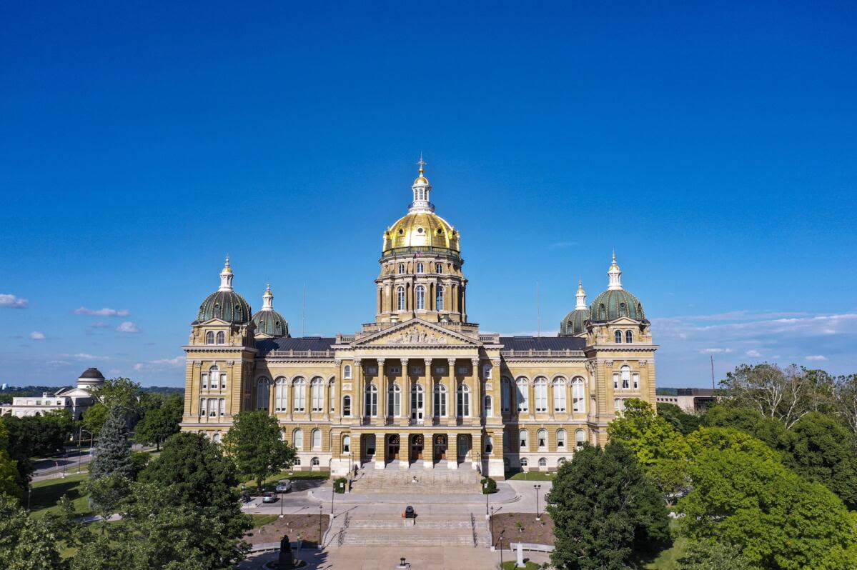 Lawmakers serve interests, not Iowans