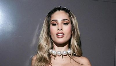 Perlas gigantes, tapado de piel y efecto cuero: el impactante look de Julieta Poggio para la gala de Gran Hermano