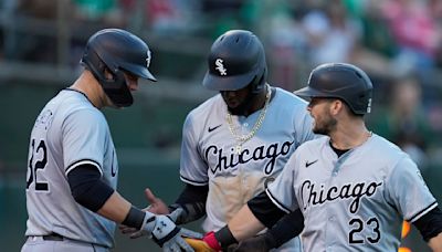 White Sox beat A's to snap losing streak at 21 games, 1 shy of sole possession of American League record