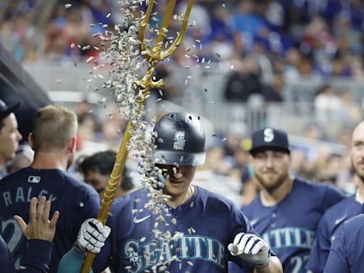 Seattle Mariners Manager Gives Update on Injured Player