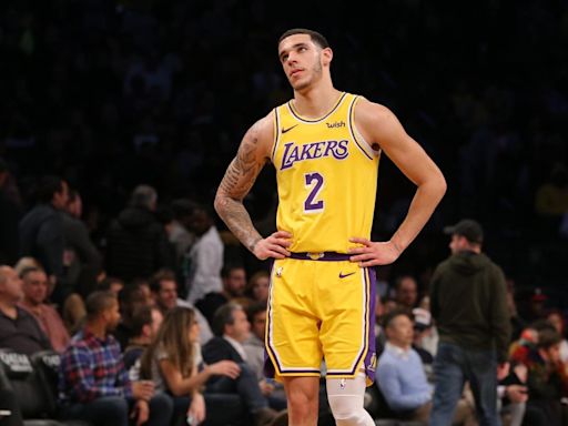 Ex-Lakers Star Lonzo Ball Reveals LeBron James Practice Story