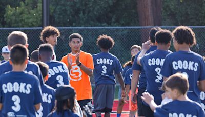 'It's a family thing': Dallas Cowboys' Brandin Cooks hosts youth football camp in Stockton