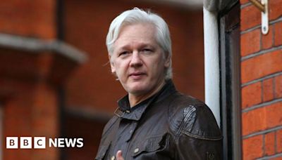 Julian Assange strikes plea deal with US