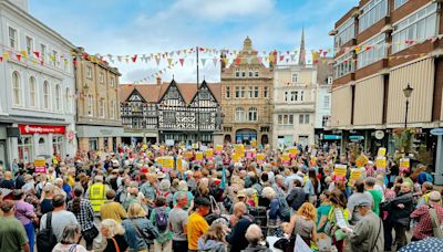 Hundreds of anti-racism protesters descend on Shrewsbury to oppose a planned demonstration by the far right