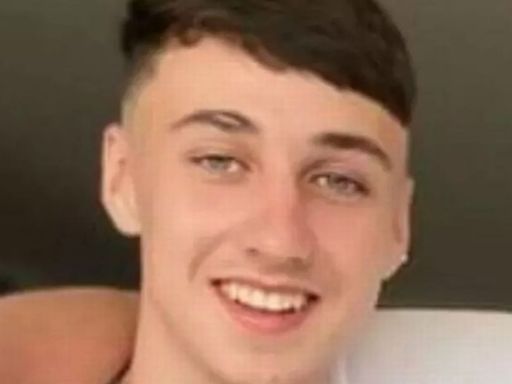 Jay Slater machete gang attack 'victim' pleads 'help find him'