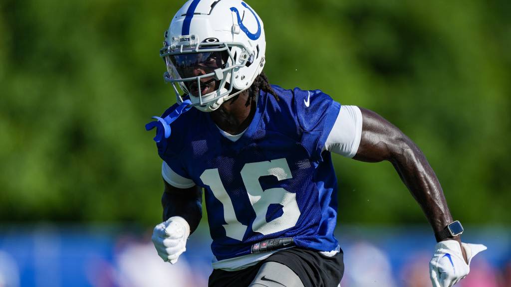 Colts OT Braden Smith, WR Ashton Dulin not participating in Wednesday's OTA practice