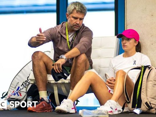 Iga Swiatek: WTA number one splits with coach Tomasz Wiktorowski after three years