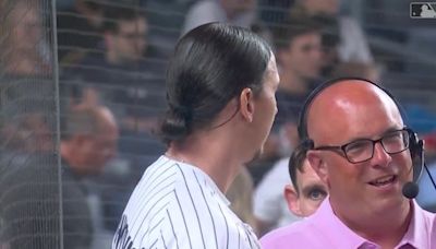 Ibrahimovic se pasa al Béisbol - MarcaTV