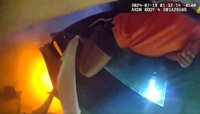 Video: Texas Cops Rescue Man From His Burning Car