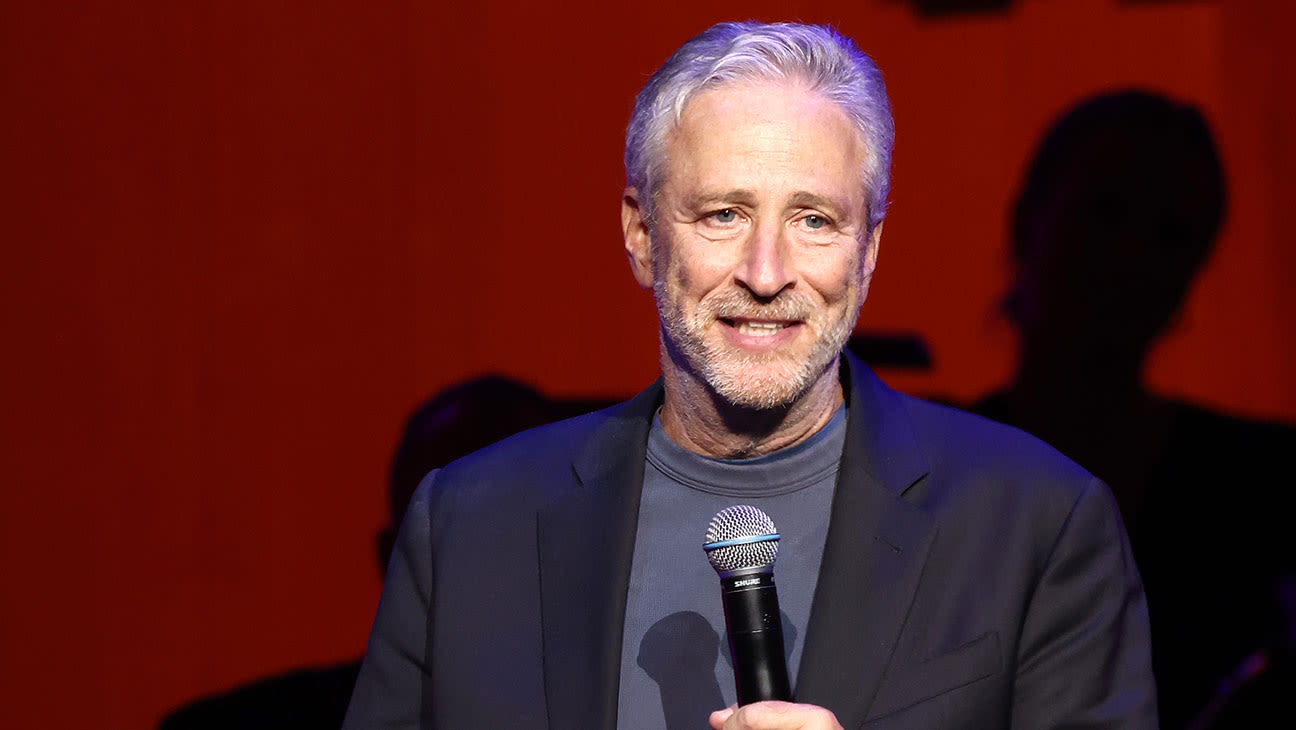 Jon Stewart Calls Out NBC News, CNN for Not Allowing Reporters on His Podcast