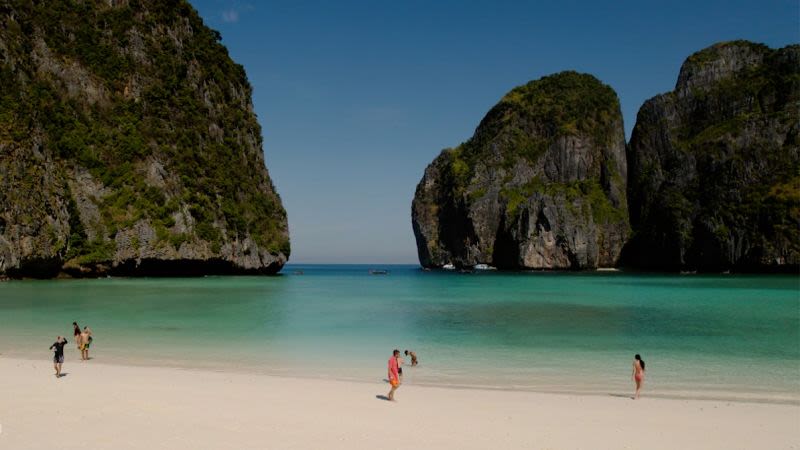 Why Thailand is making it easier for travelers to stay longer