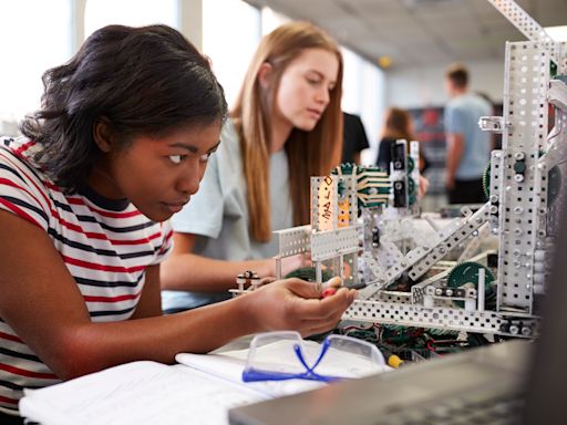 NASA Grants to Support Collaborative STEM Programs in L.A. County