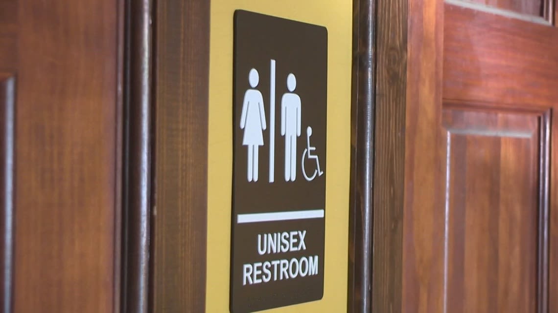 Northeast Ohio mom speaks out against transgender bathroom ban bill