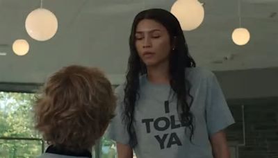 Zendaya tiene la camiseta con eslogan más deseada después del "Mi padre tenía un Rolls-Royce" de Victoria Beckham