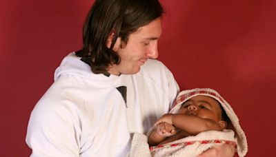 The story behind the photo of Lionel Messi with baby Lamine Yamal