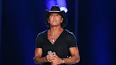 Tim McGraw Honors Toby Keith With Touching Live Performance