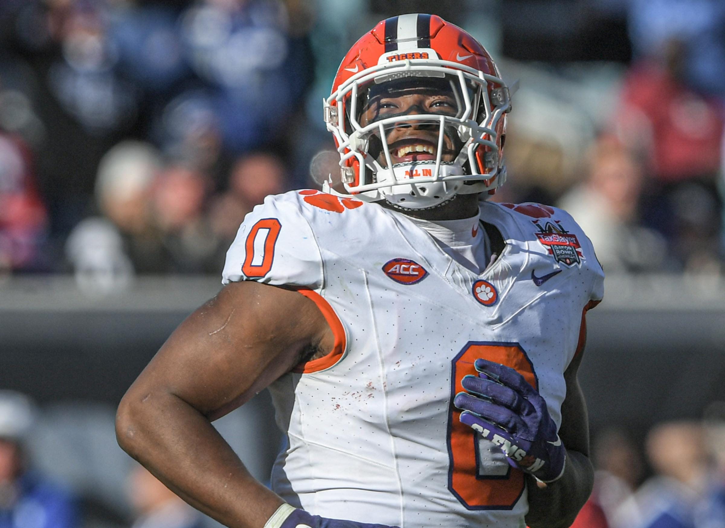 Clemson linebacker Barrett Carter makes Athlon Sports’ preseason All-America team