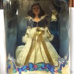 【Barbie 芭比娃娃收藏館】Disney 1998【Holiday Snow White】19898 已絕版逸品