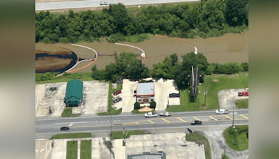 Crude oil spilled into Bayou Lafourche in Raceland