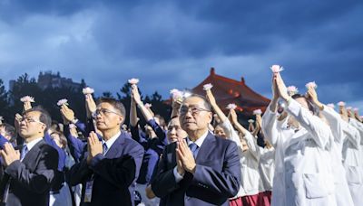 慈濟浴佛大典祈福會 侯友宜念誦祈福文祈願吉祥