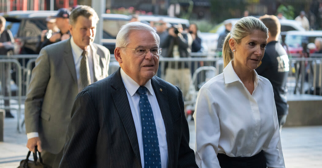 Menendez’s Blame-My-Wife Strategy Has Its Risks