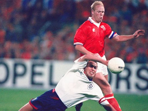 When Netherlands manager Ronald Koeman 'cheated' Graham Taylor's England in 1994 World Cup qualifying