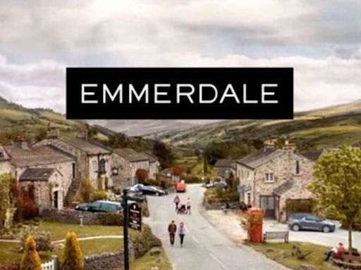 Emmerdale star rushed to hospital after nasty on-set accident