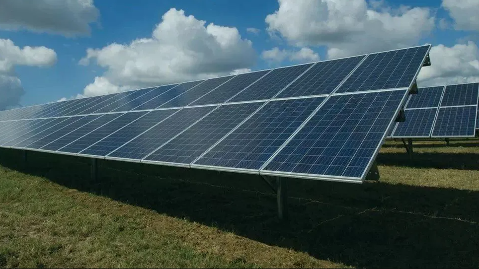 Local authority to challenge solar farm approval