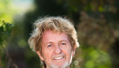 Yes, prog-rock legend Jon Anderson is headed our way with his Band of Geeks