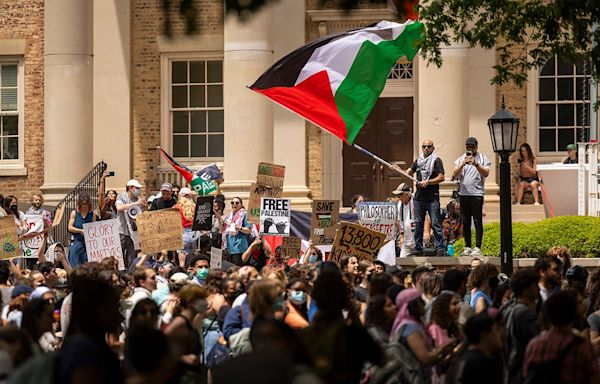 UNC-Chapel Hill responds after professors threaten to withhold students' grades to support anti-Israel rioters