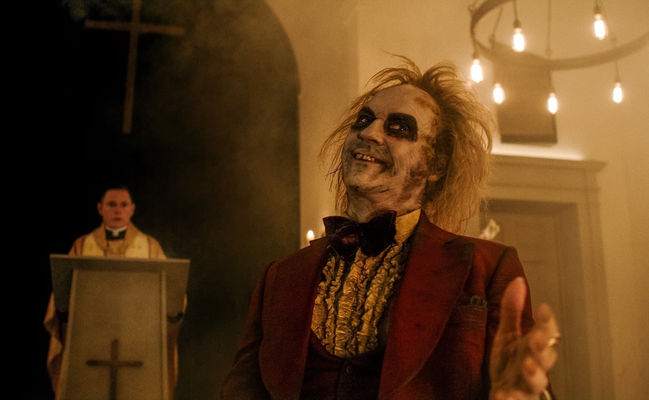 ‘Beetlejuice Beetlejuice’ review: This ‘trickster demon’ has a few more tricks up his sleeve