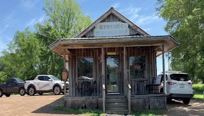 Focused on Mississippi: Hall of Fame Restaurant