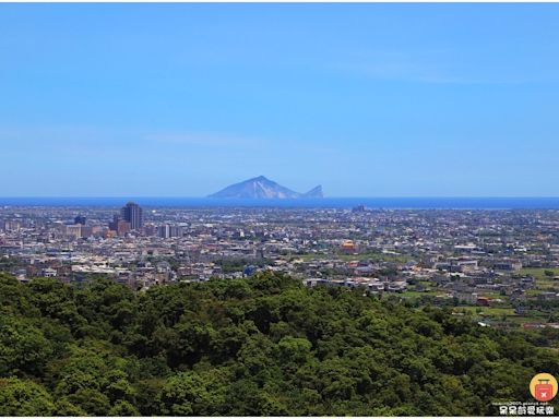 宜蘭｜中山茶園步道！輕鬆遠眺龜山島及蘭陽平原美景！步行15分鐘即可抵達中山亭！ - SayDigi | 點子科技生活