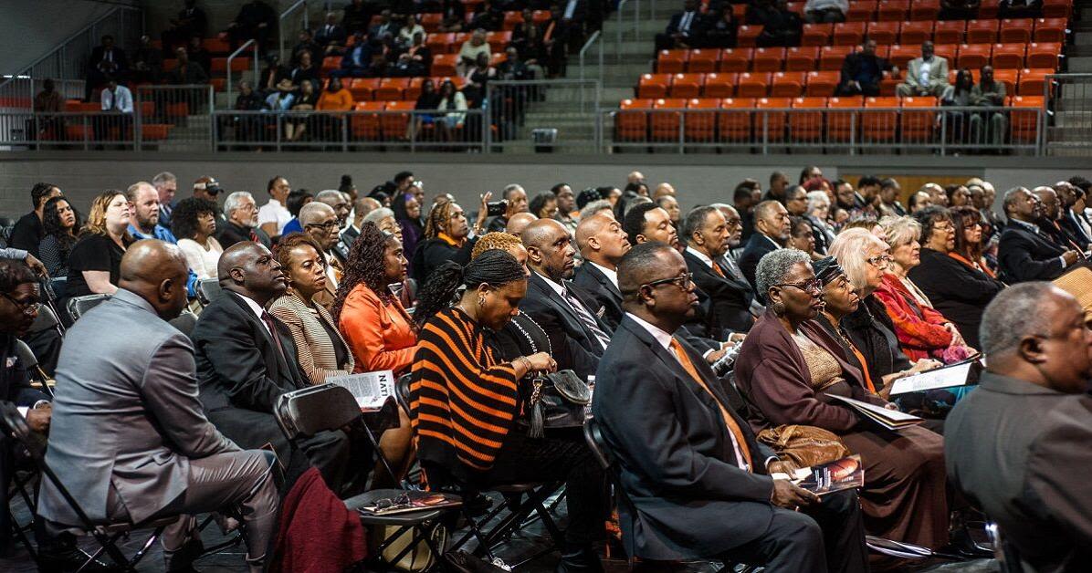 Throwback Tulsa: Booker T. Washington legendary coach Nate Harris honored at memorial service five years ago