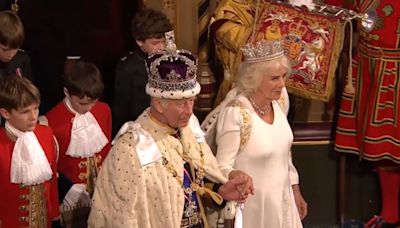 La solemne apertura del Parlamento británico: el Rey Carlos III anuncia las medidas laboristas en su discurso