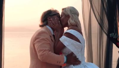 Así fue la espectacular boda de Celina Rucci y Federico Girardi en una exclusiva isla griega