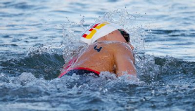 Olympic Swimmer Becomes Ill After Open Water Swim in the Seine